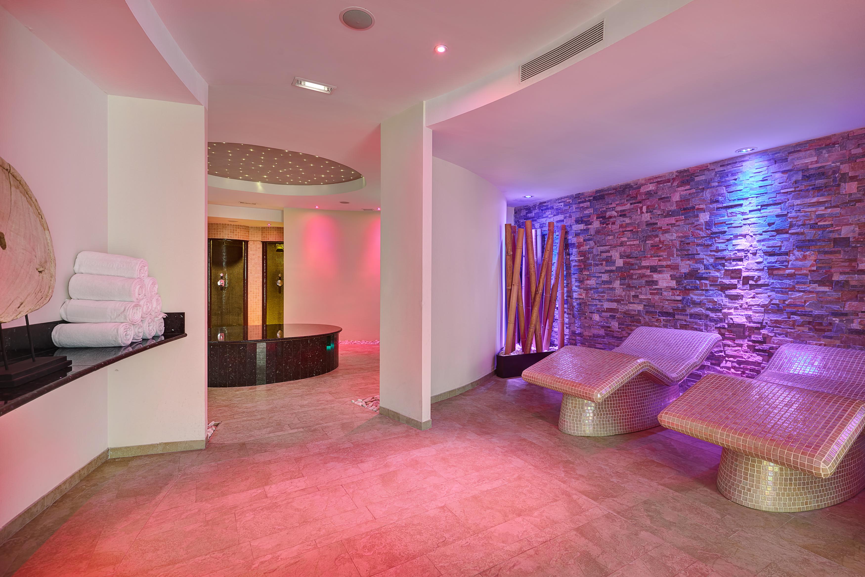 Hipotels Hipocampo Palace & Spa Cala Millor (Mallorca) Exterior foto Spa at the Hotel